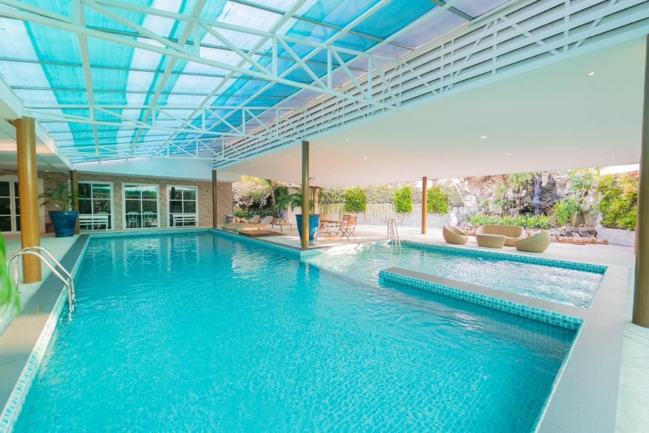 Rimkhobfa Urban Resort Samut Prakan Buitenkant foto