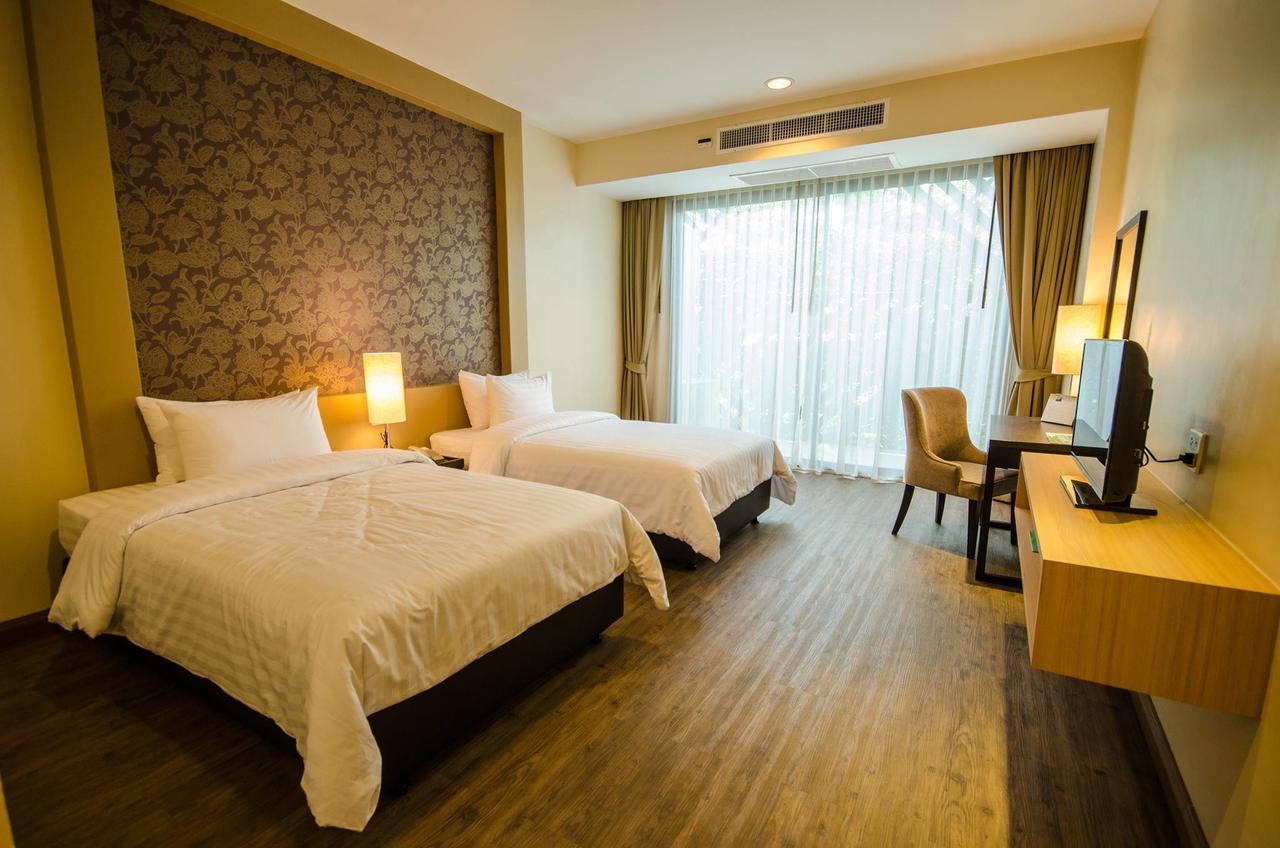 Rimkhobfa Urban Resort Samut Prakan Buitenkant foto